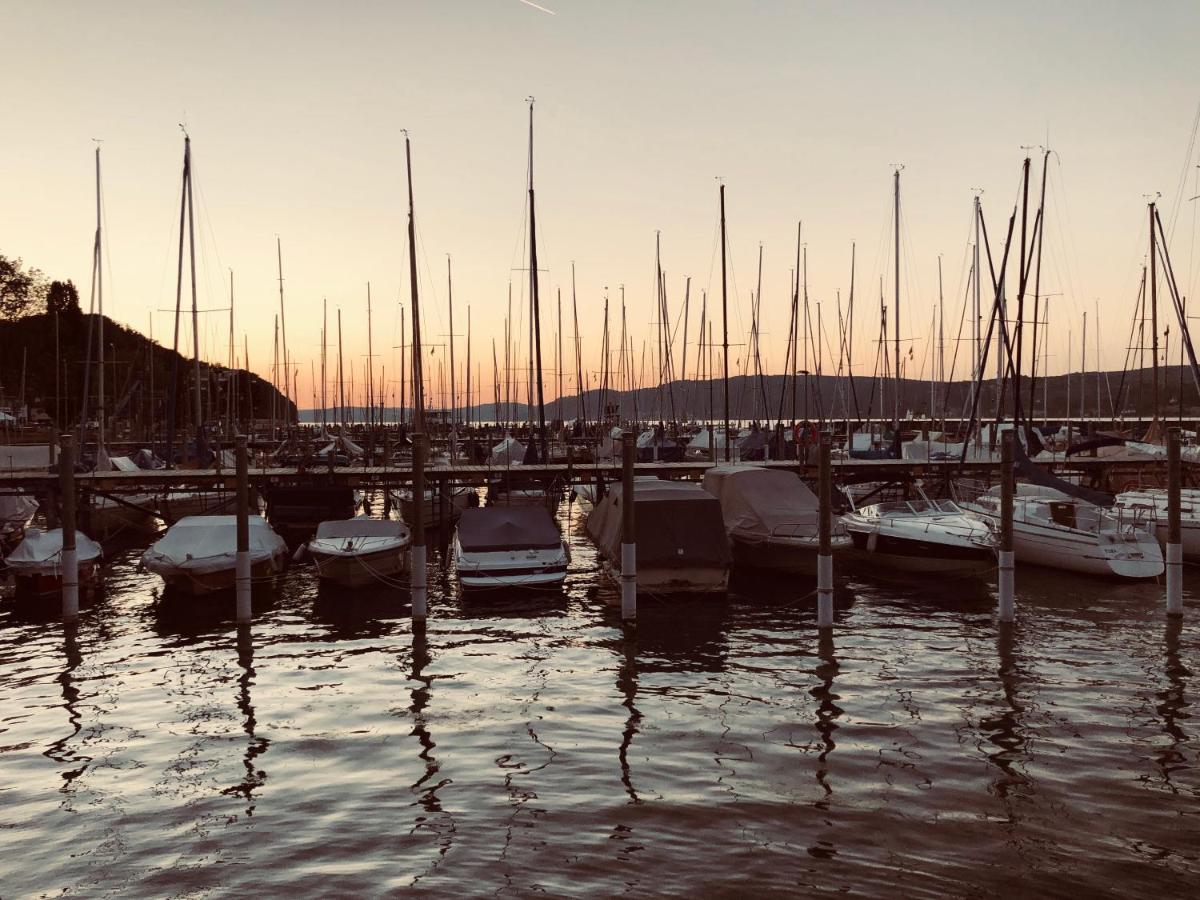 Zwischen Hafen Und Strandbad Lago de Constança Exterior foto